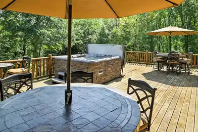 Nouveau! Foley'S Log Cabin avec bain à remous