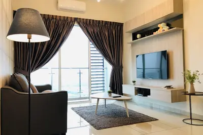 Image de Nouveau! The ZestHouse at Parkland Residence / 8 minutes en voiture de Jonker / 8 Pax