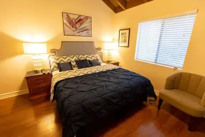 Image de V-Home: Belle Maison De Ville Marche À Disneyland