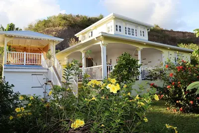 Image de Ti Madinina, Villa avec vue sur le rocher Diamant, proche plage et commodités