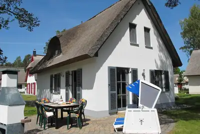 Image de Mer et plus Rügen - vacances sous le toit de chaume
