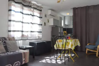 Image de Studio Climatisé à 200m des Plages, Centre-ville de Banyuls, 2 Couchages