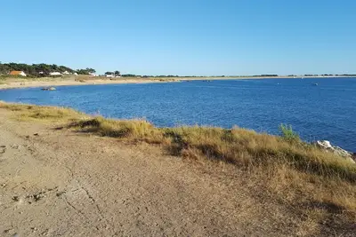 Image de A 200m de la plage des Lutins-Appartement 2 pièces avec Jardin privatif