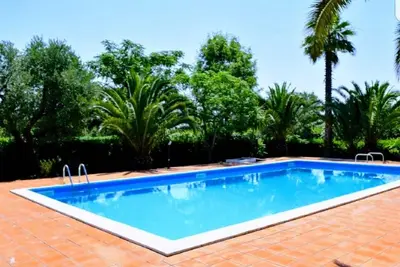 Image de Belle villa de campagne 5 lits king \/ twin A \/ C, grande piscine privée, WiFi gratuit