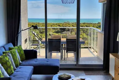 Image de Nouveau Penthouse luxueux (5 p. ) Vue s/mer & Piscine, 2 ch & 2 sdb, Terrasse Bbq