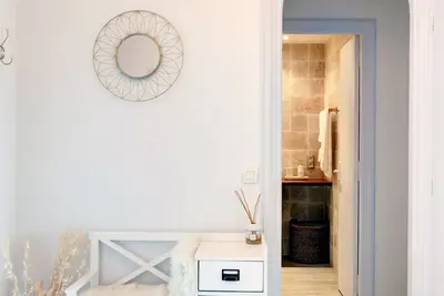Image de Cannes City Center Spacious and Design flat. 5min Palais and Beachs