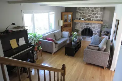Image de House for rent in the suburbs of Montreal, 5 minutes from Parc du Mont St-Bruno