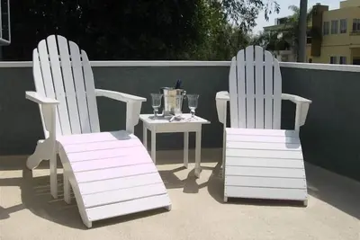 Image de Surfs Up Beach House