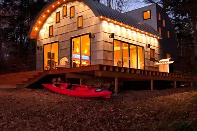 Image de Spectacular Damariscotta Lake House - En vedette dans le magazine Down East d'avril 2011