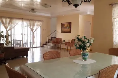 Image de Mel's House - La chambre de Gabby - B & B