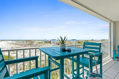 Image de Gulf Dunes 101: Unité de 3 chambres au 1er étage avec une vue imprenable sur le golfe!
