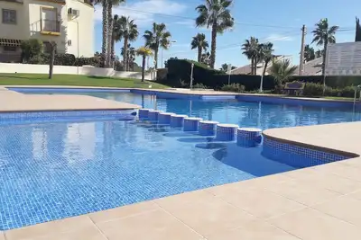 Image de Summer & Winter Sun. . Solarium. . . . . . 500m Walk To Plaza -Huge Winter Discounts! \n