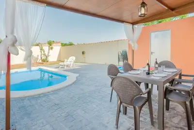 Image de Chalet Avec Piscine PRIVÉE