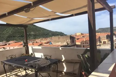 Image de La tour-maison des terrasses