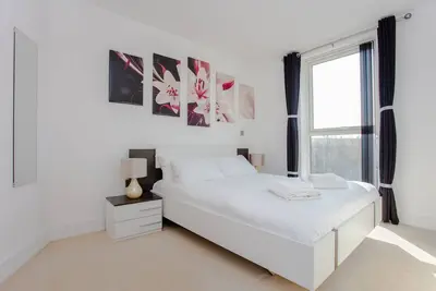 Image de Brand New Luxury 2 Bed \/ 2 Bath Flat à côté de Brixton Station \/ O2 - Sleeps max 8