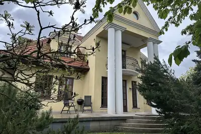 Image de Manoir élégant. Moderne, élégant et confortable