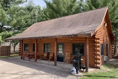 Image de Chalet Dilly's Hatfield Resort (sur le lac Arbutus)