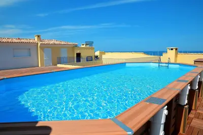 Image de Appartement Modeste | Piscine sur le toit