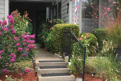 Image de Romantiques minutes haut de gamme au centre-ville d'Augusta / Augusta National et pratique pour I20