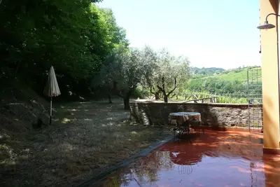 Image de maison de campagne - oratoire - avec jardin privé