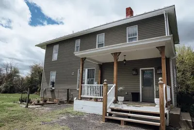 Woodland Gap est une grande maison 3br / 2b qui fait partie de notre famille depuis des générations