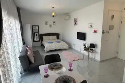 Image de Studio (n ° 2) au coeur de la famagouste, nord de Chypre