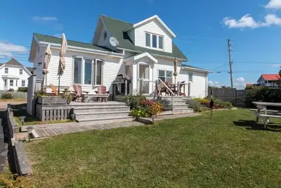 Image de Bayfront Haven dans la belle région de North Rustico Pei