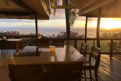 Image de Superbe propriété avec vue sur la mer à quelques minutes des dauphins