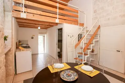 La terrasse avec vue sur les oliviers - loft Moresca