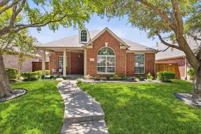 Image de Maison meublée 3br / 2ba à West Frisco près de Legacy / Liban