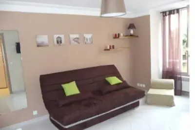 Image de Studio Luxe Plein Centre, 5min A Pied Des Plages' Rue Du Lycee