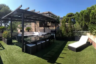 Image de Appartement avec toit terrasse et vue mer magnifique!