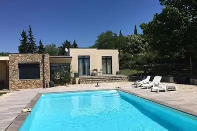 Image de Très belle maison contemporaine idyllique avec vue panoramique sur les Cévennes