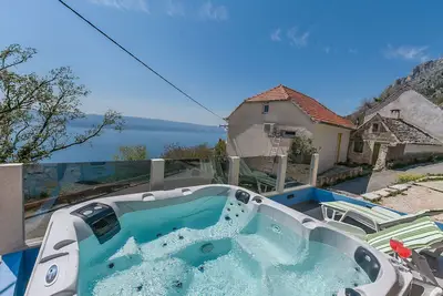Image de Maison Darijo (64071-K1) - Lokva Rogoznica