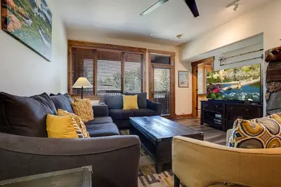 Image de Beautiful Mountain Home - Patio accès à toutes les activités! Cl3107