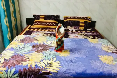 Image de Ensemble 2 chambres Akshi @ Sec18 Metro Noida
