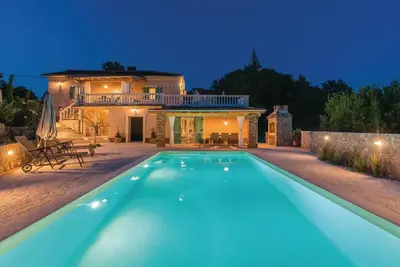 Image de Belle maison Ă Polje avec WiFi