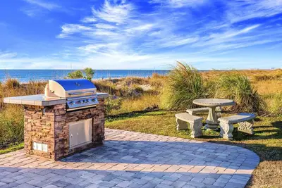Image de BeachFront station Ă distance de marche de la lagune de Daytona et de la promenade
