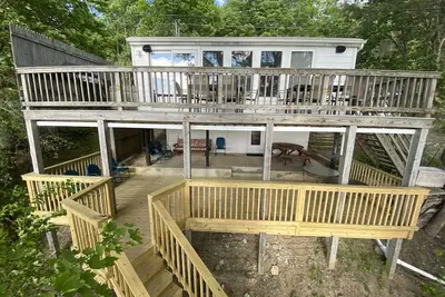 Image de Dégustez, éclaboussez et détendez-vous au Falls View Cottage! Famille, visites de vignobles, voyage entre filles!