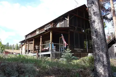 Image de Propriété Lake Front - 4 chambres, 8 personnes, bateau Slip, Lake Front & Sun Deck.
