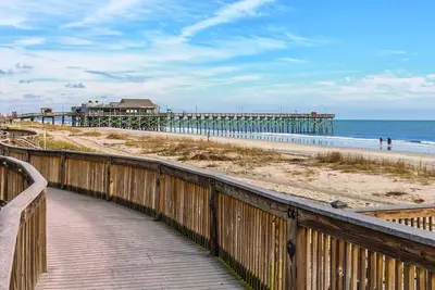 Image de BeachFront station Ă distance de marche de la lagune de Daytona et de la promenade