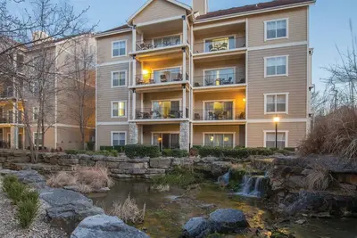 Hébergement familial à Branson Condos avec 7 piscines extérieures / intérieures, à 6, 4 km du 76 Strip