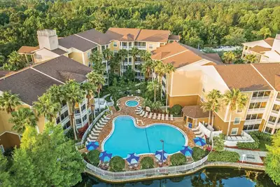 Image de All Suite Resort à côté du parc d’attractions Old Town et de Disney World avec une pléthore de commodités