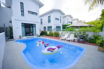 Mono4838 3br avec piscine privée à Phuket à 3 minutes de la plage