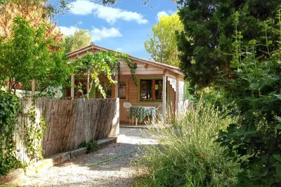 Image de Homerez - Chalet à Poussan avec jardin