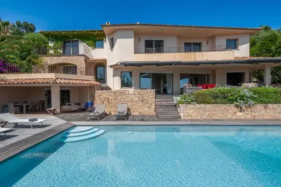 Image de Villa  Marina di fiori   vue mer    5 chambres piscine  clim