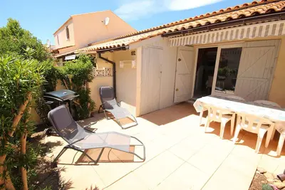 Image de Jolie maison dans résidence sécurisée avec piscine commune (mi juin\/mi sept), 5 couchages, . . .
