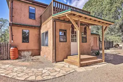 Image de Nouveau! Peaceful Rowe Home avec vue sur le parc Pecos Natl!