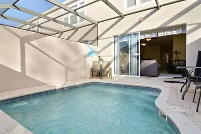 Image de Séjournez dans ce lotissement de 3 chambres à Windsor Palms Resort, à proximité des attractions