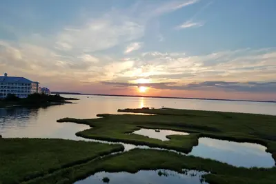 Image de Calme Bayside Ocean City Condo Midtown avec de superbes vues et situé au centre
